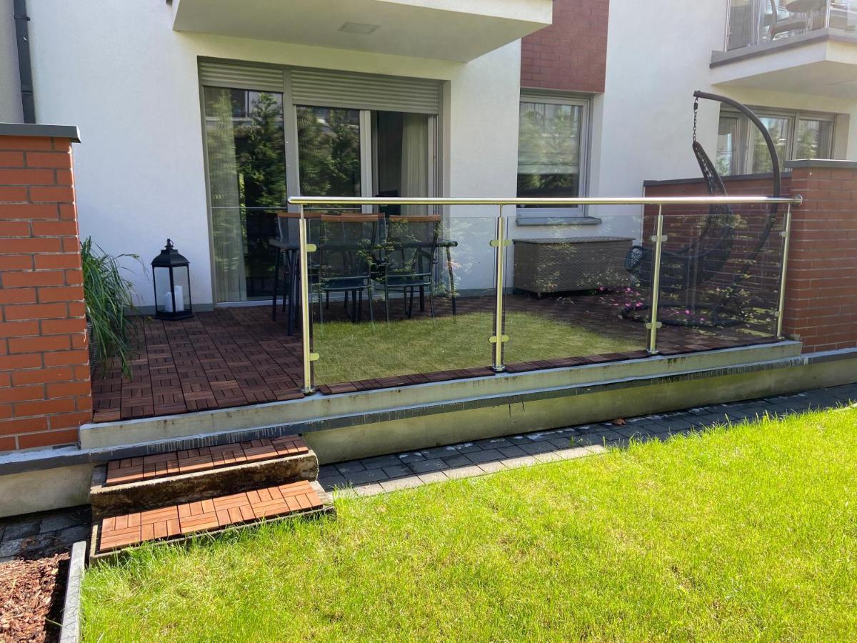 Apartament Bialy W Rewalu Exterior photo