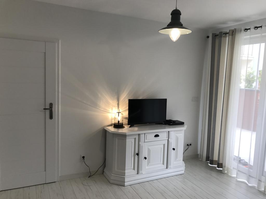 Apartament Bialy W Rewalu Exterior photo